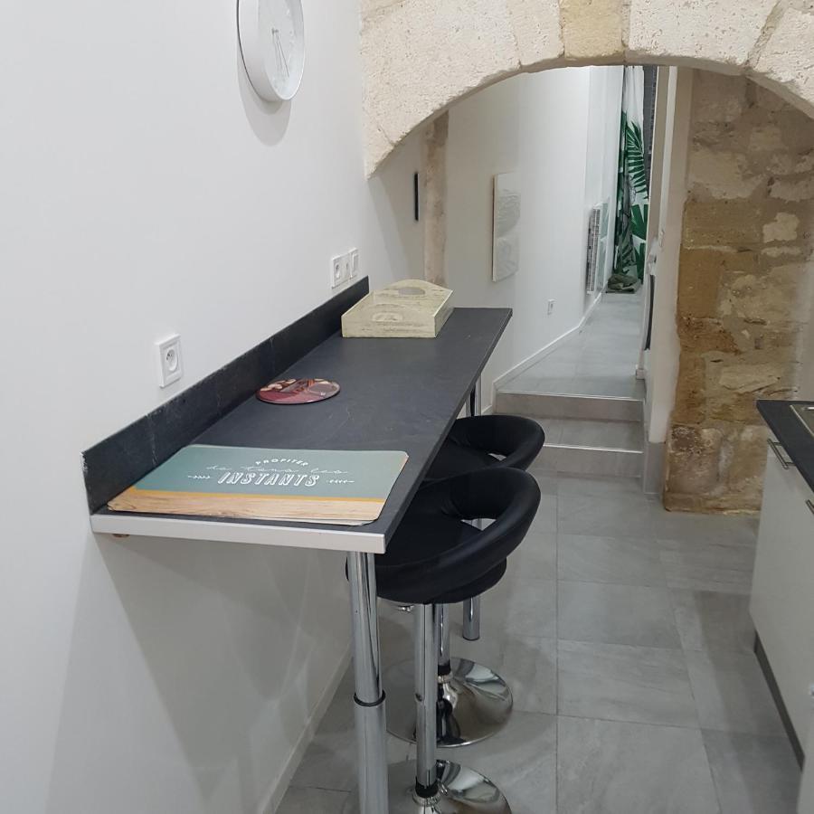 Appart 40M2 Independant, Confortable Avec Terasse Lunel  Kültér fotó