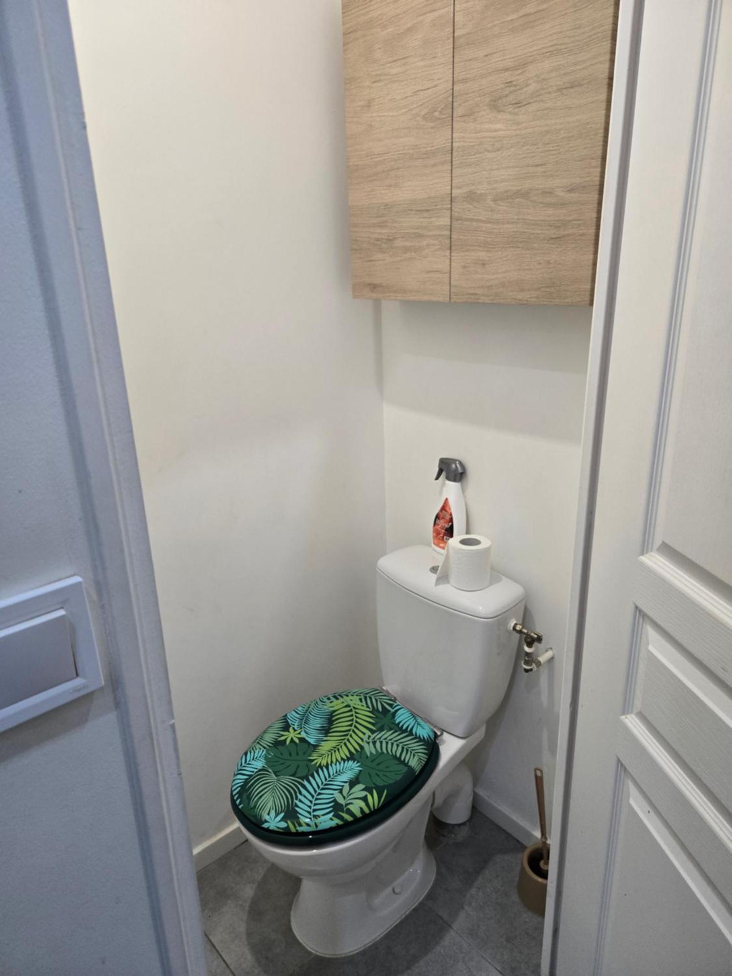 Appart 40M2 Independant, Confortable Avec Terasse Lunel  Kültér fotó